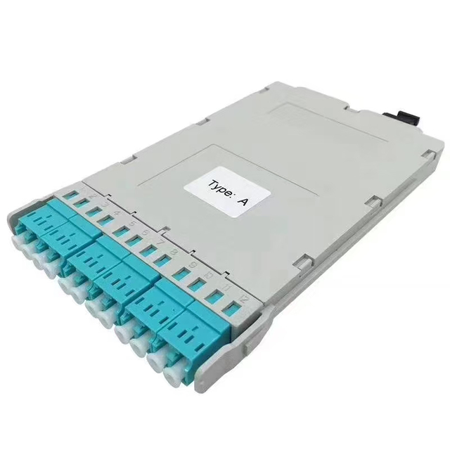 ZORA 1U 144 COREES MPO事前に終了した光ファイバーパッチパネル
