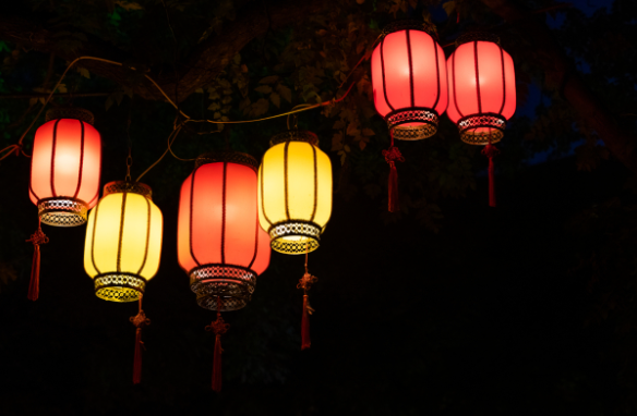 Mid-Autumn Festival culture- lanterns